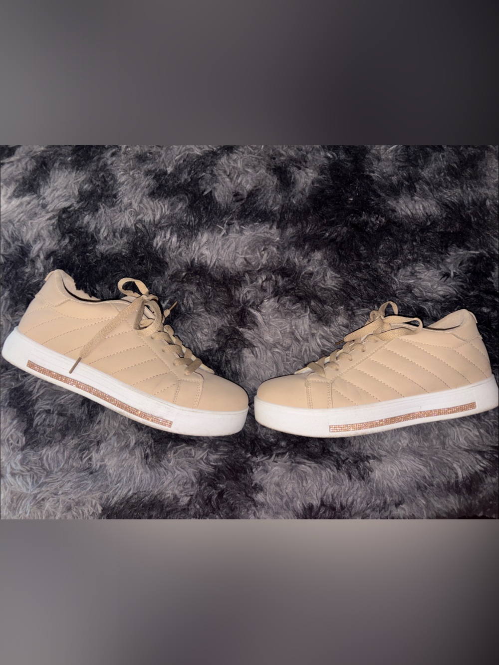 Quilted Neutral Tan Women's Low-Top Sneakers with Metallic Zip Accent